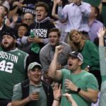 boston-celtics-fans-celebrating-generic-ap-1494983297