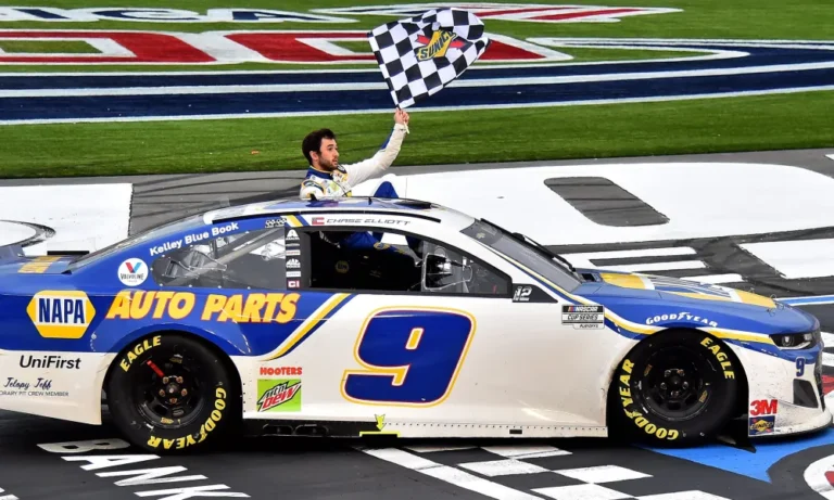 USP-NASCAR_-Bank-of-America-ROVAL-400-3-e1602457738873