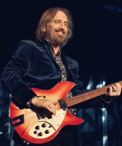 Tom_Petty_Live_in_Horsens_(cropped2)