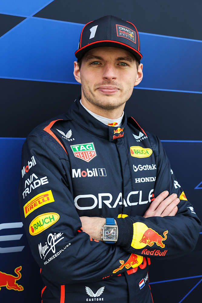 max-verstappen-portrait-2025